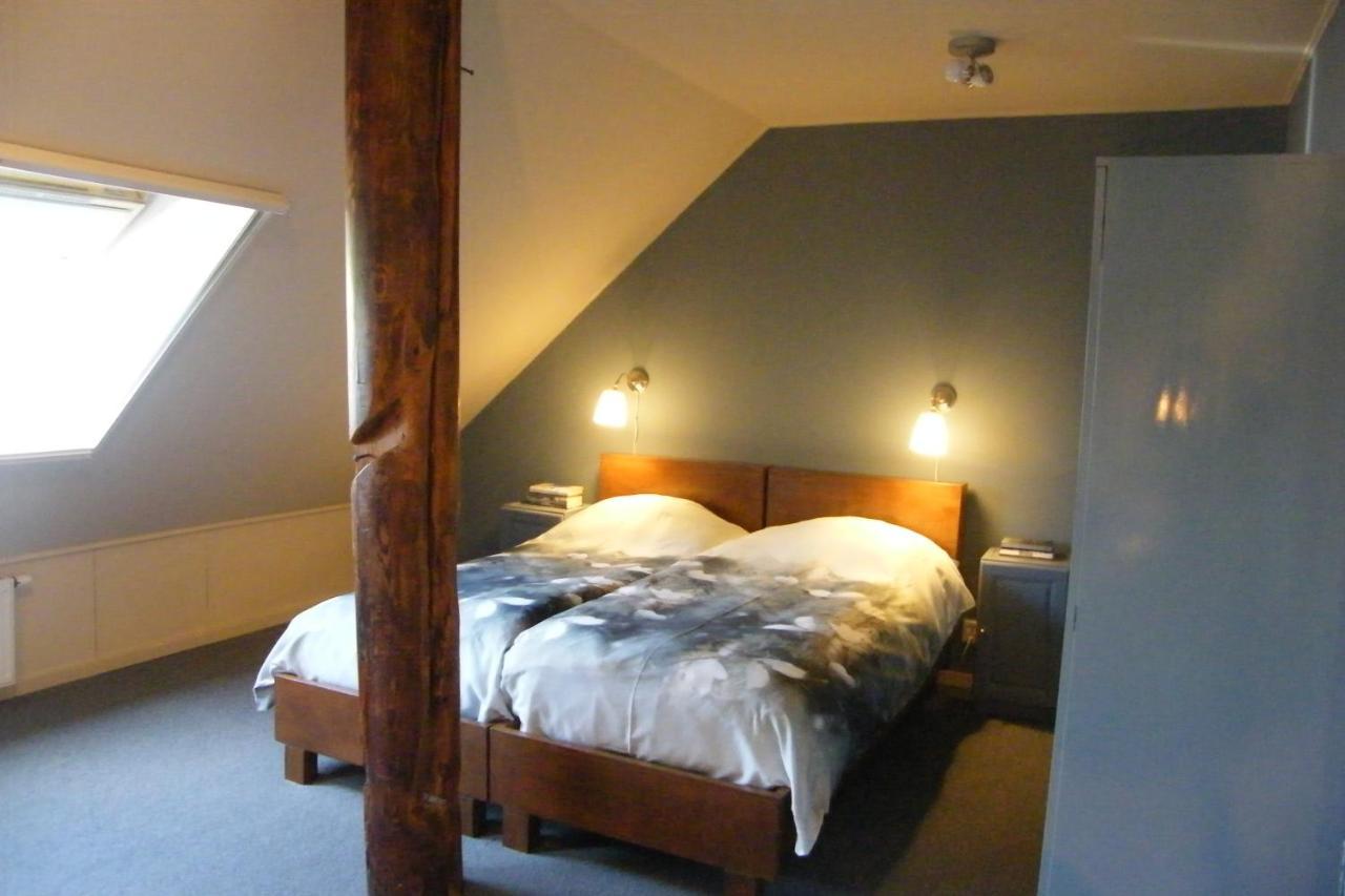 Bed and Breakfast Bij Ons Op 20 Nijeveen Exterior foto
